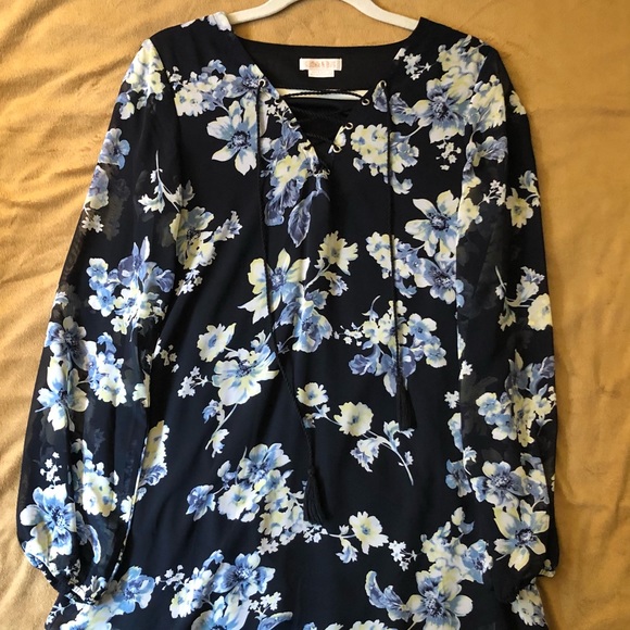 Floral Lace up Long sleeved Dress - Picture 1 of 6